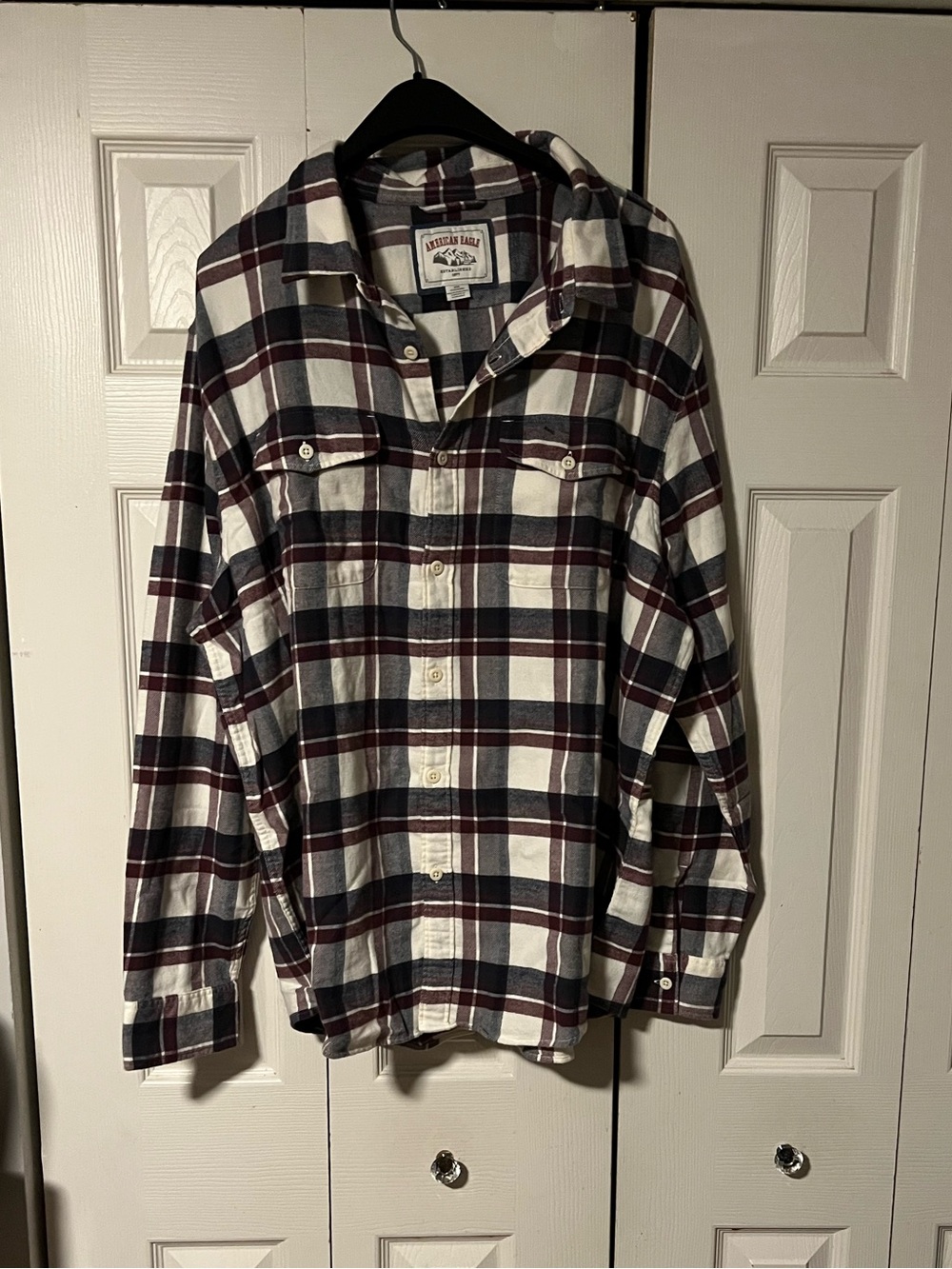 American Eagle Outfitters Men’s White and Burgundy Plaid Button-Down Shirt